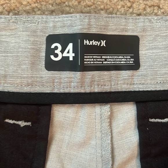 Hurley Mens Shorts. Size 34 - Picture 3 of 4
